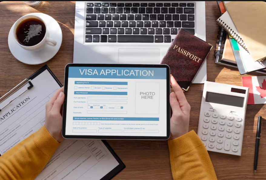 golden visa uae 2026 application guide Golden Visa UAE 2026 application guide showing eligibility categories including investors entrepreneurs students and skilled professionals